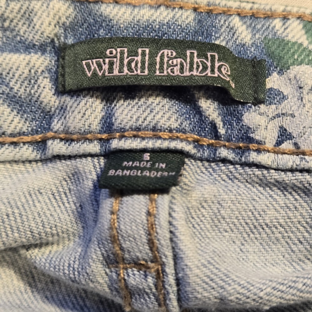 Wild Fable Women's 90's Relaxed Straight Jeans Light Blue Floral Size 6 - Picture 7 of 9